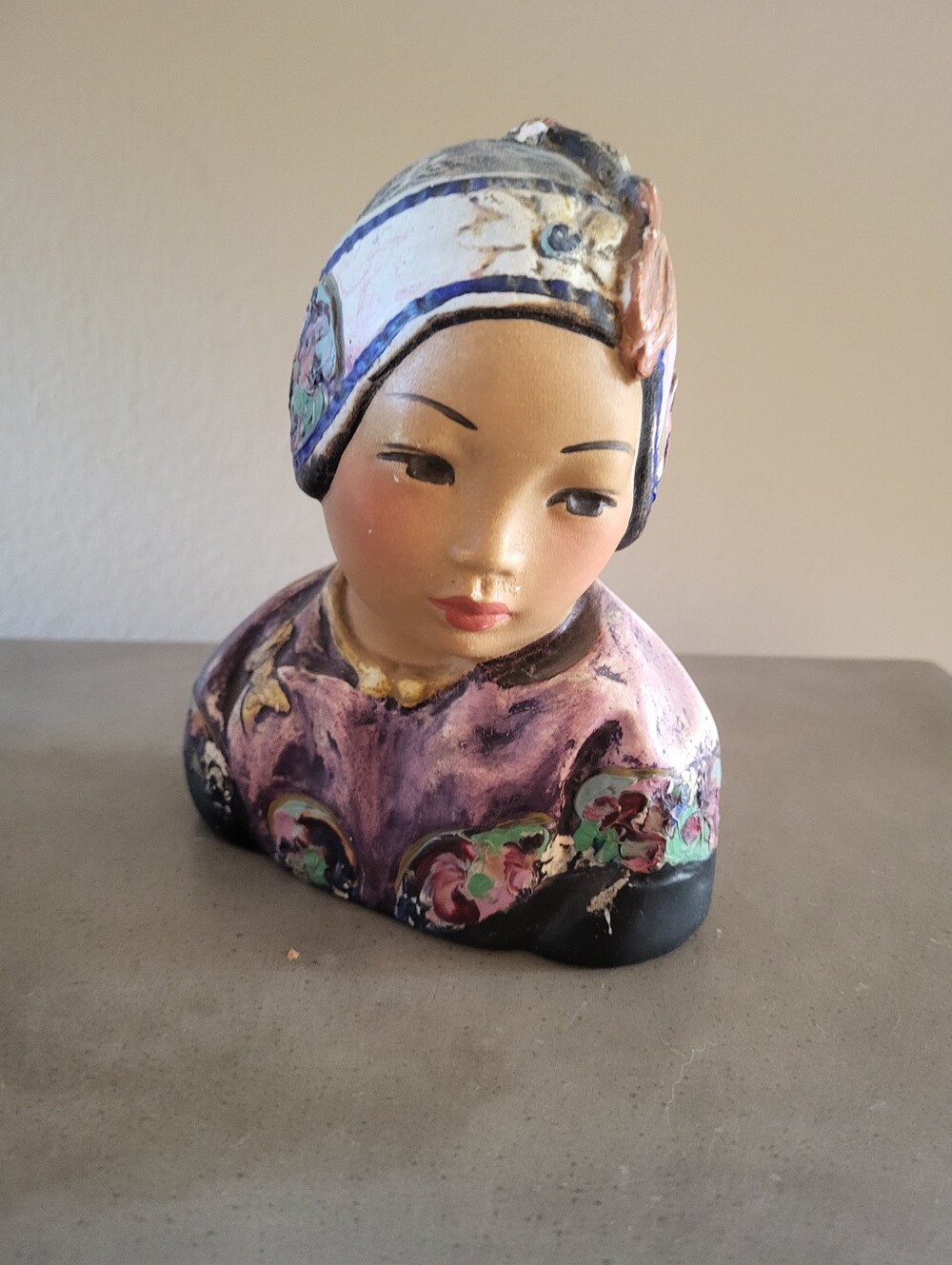 Vtg. Esther Hunt Figurine Bust